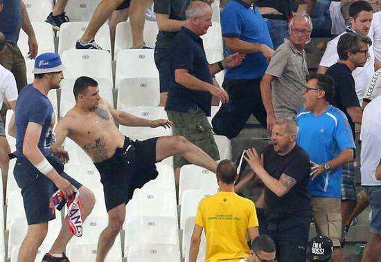 俄罗斯青少年格斗比赛ko,俄罗斯青少年足球赛