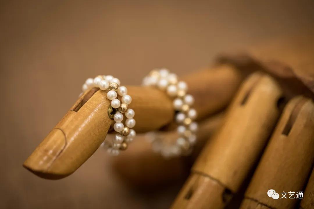 鐝愮悈褰╃摲vlog,鎺愪笣鐝愮悈vlog