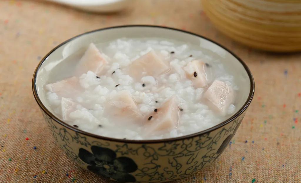 荔浦芋头蛋糕为什么火,荔浦芋头为什么煮了很久还是脆的