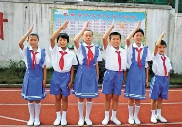 记录60后70后的童年生活,80后的童年回忆真实记录