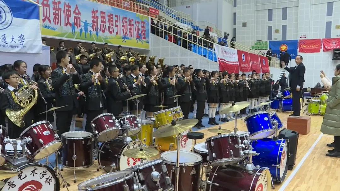 杩庣鑰屼笂瓒冲绮惧僵,杩庣鑰屼笂鍕囧線鐩村墠