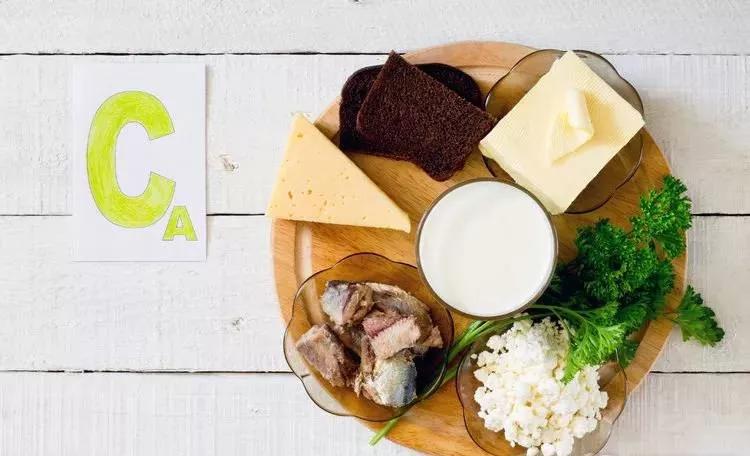 老年人膝盖冷是什么原因,老年人膝盖的保护和调养