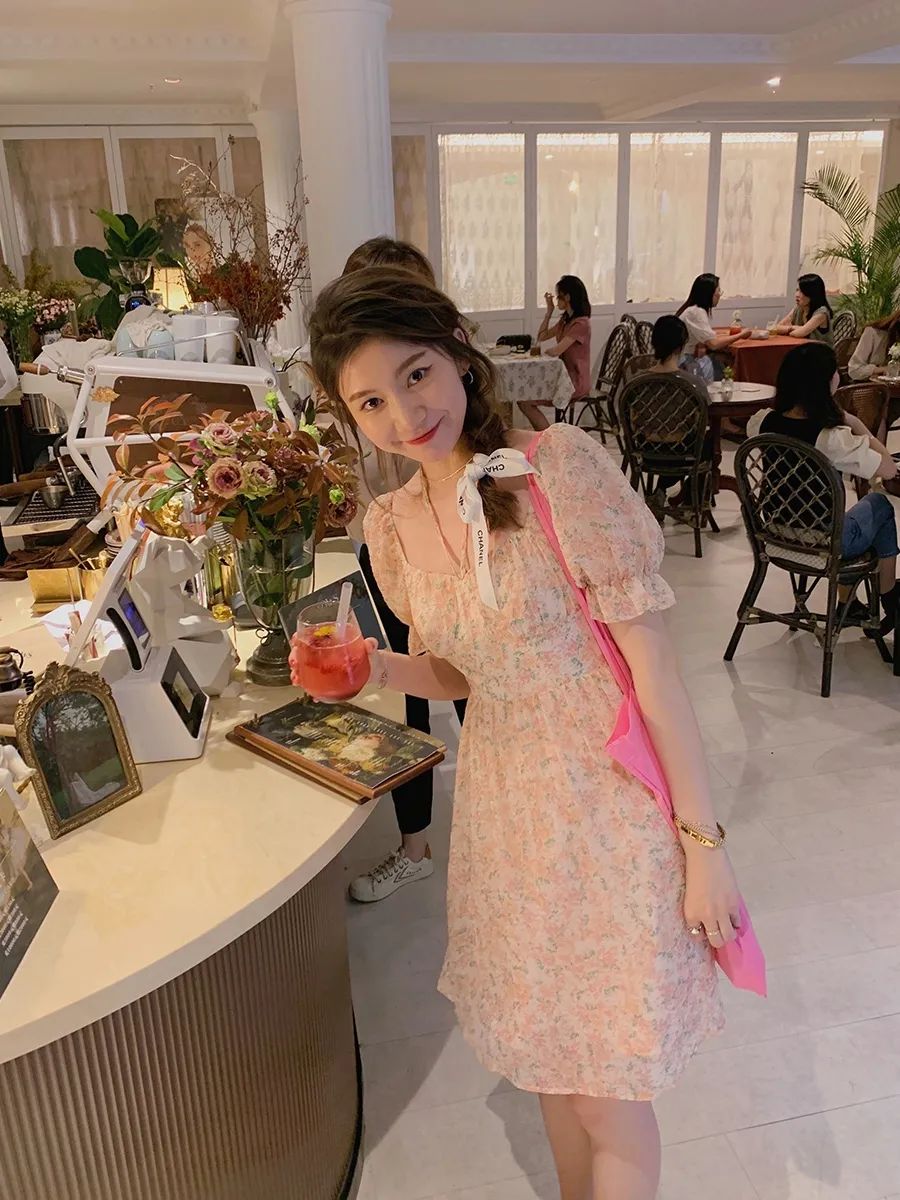 编发这样扎超美腻而且很显年轻哦,随意扎出时尚又好看的编发