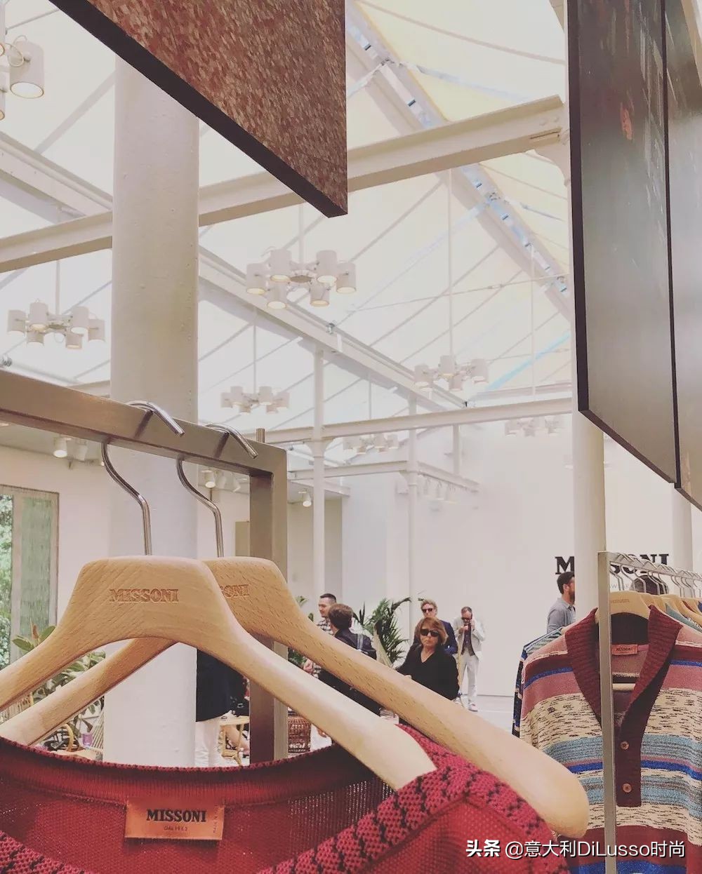 2020春夏男装周刘昊然,2023年米兰时装周