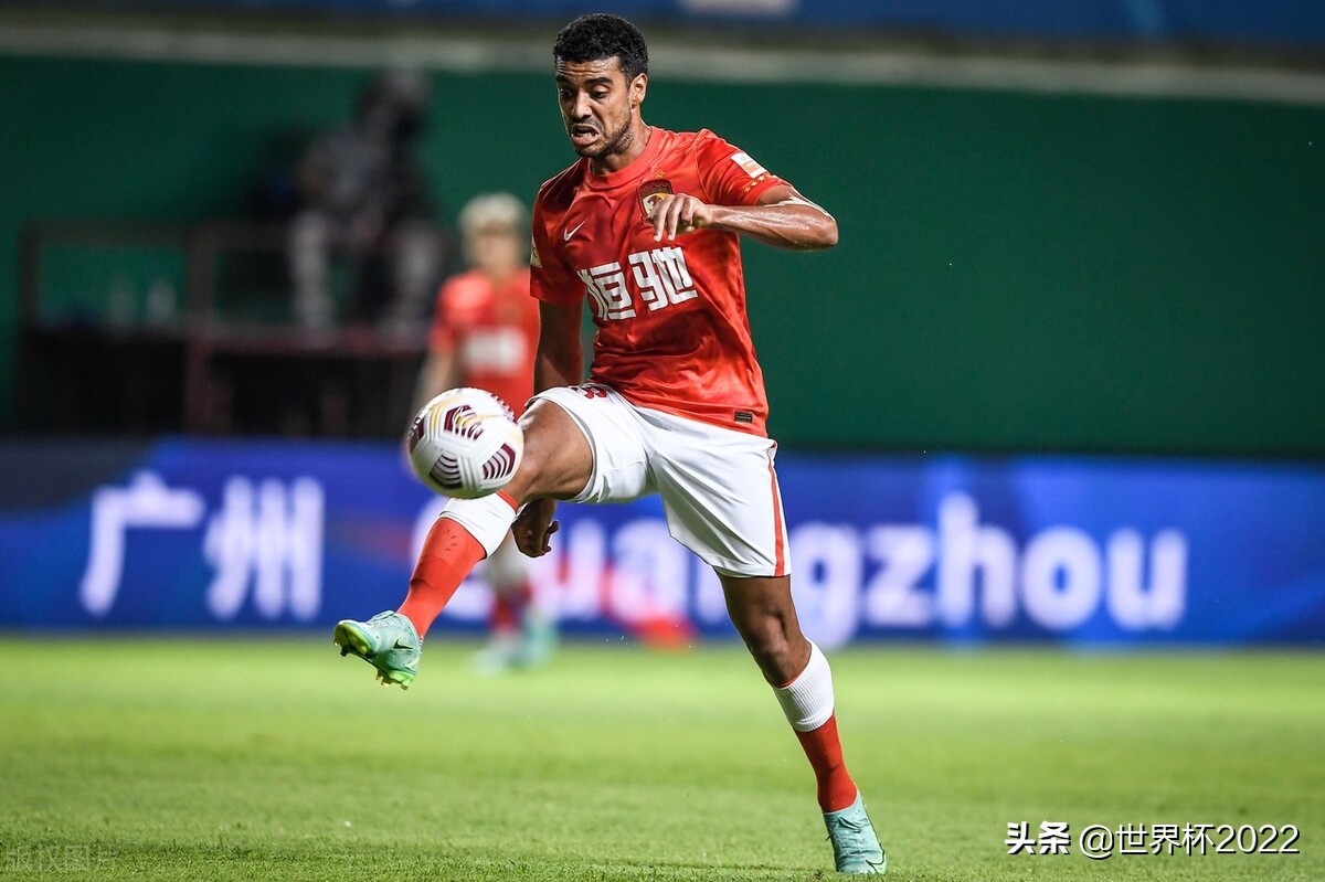 国足前腰人选,国足最强前腰十核心张稀哲