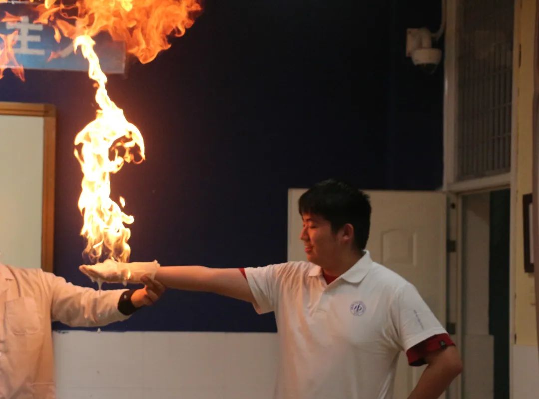 合肥一中美国蒙特威高中学费,合肥一中美国蒙特威入学要求