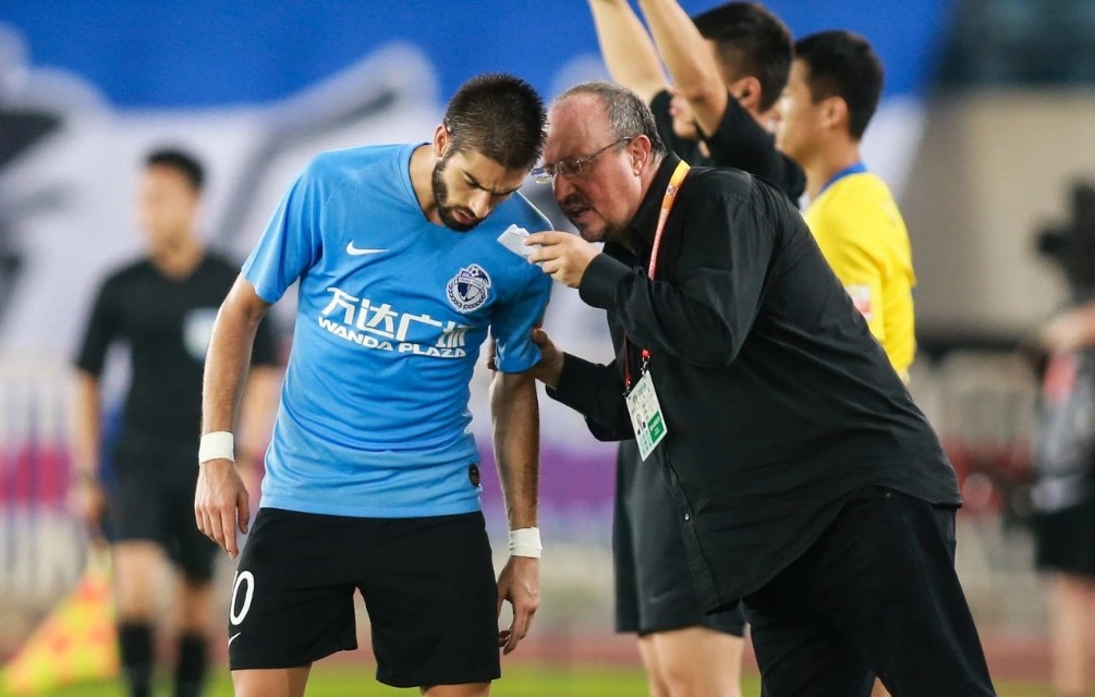 孤傲贝尼特斯视频,贝尼特斯执教切尔西