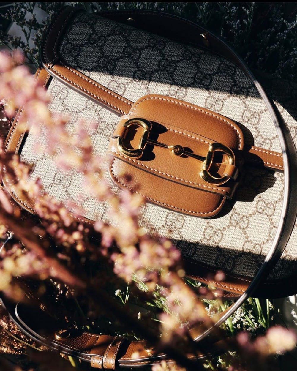 gucci马衔扣单肩包照片,gucci互扣式双g迷你手袋经典款