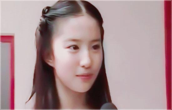 花木兰刘亦菲能翻盘吗,刘亦菲花木兰为什么是美国拍的