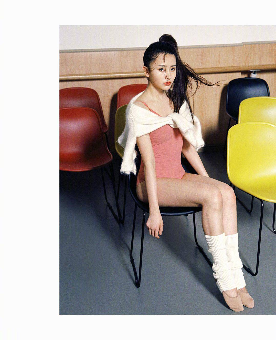 酷似泳衣的Bodysuit究竟是什么？为何许佳琪等都被它的魅力折服？