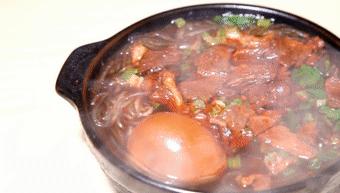 白菜牛肉砂锅粉丝,家庭版砂锅牛肉粉丝