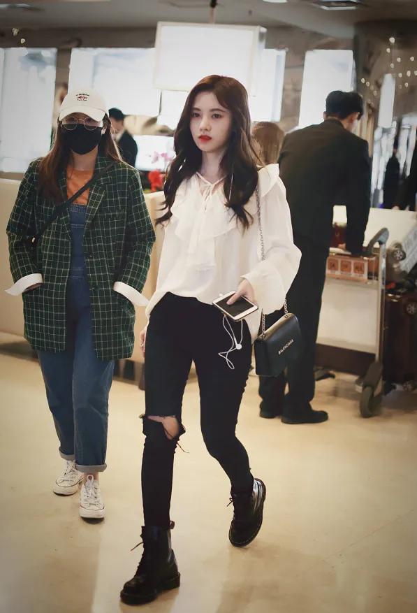 鞠婧祎穿中筒袜,鞠婧祎穿各种长筒袜