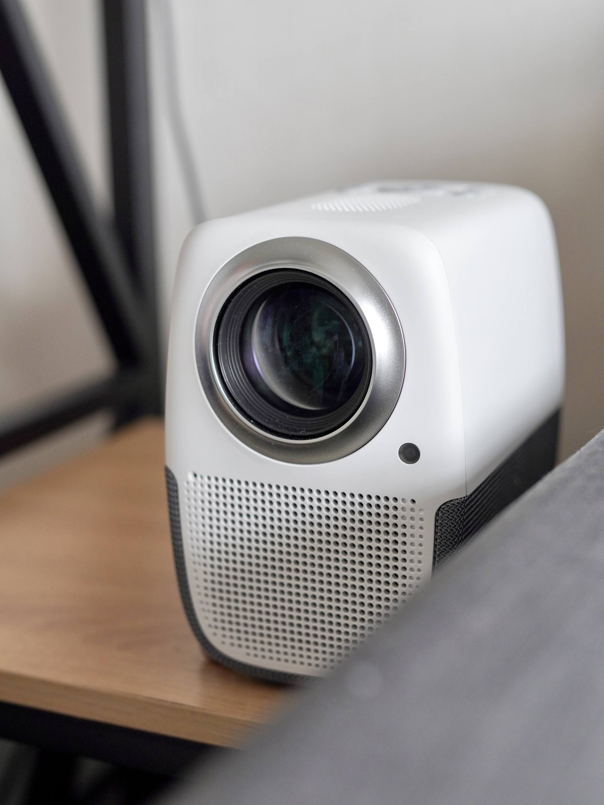 2023性价比最高的投影仪,好用的性价比投影仪