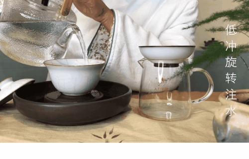 班章陈韵熟茶8克,班章陈韵熟茶2000年