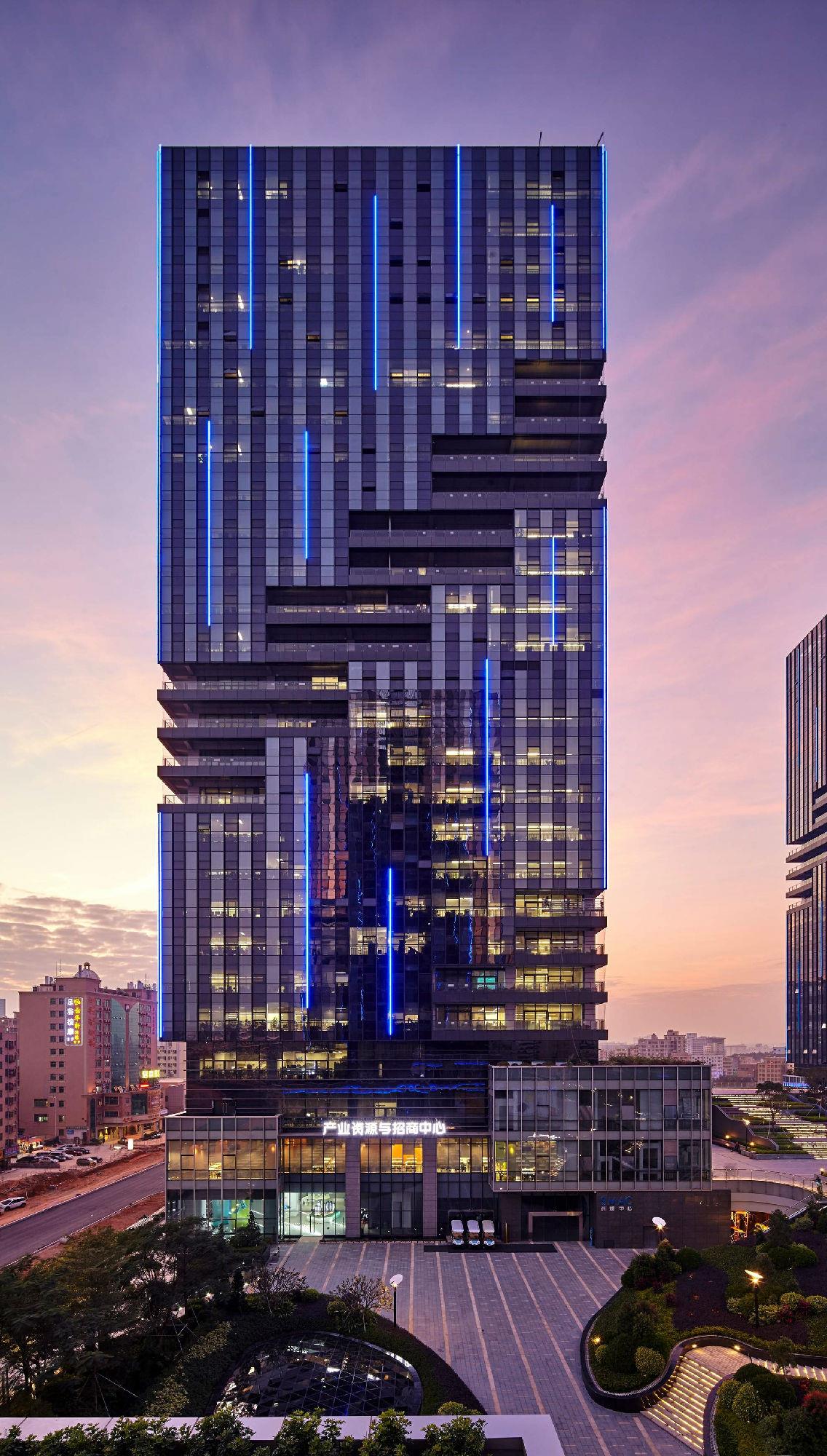 投资100亿元打造生产基地,投资8000多亿的芯片生产基地