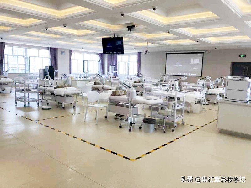 江苏省职业技能竞赛美容集训基地-伊犁分基地建成