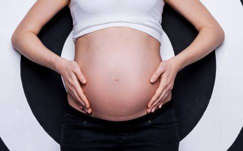 顺产产道裂伤怎么办,产妇会阴撕裂多长时间才好