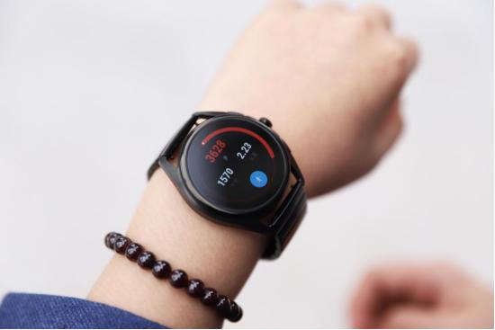 阿玛尼男士手表上手体验,阿玛尼四代