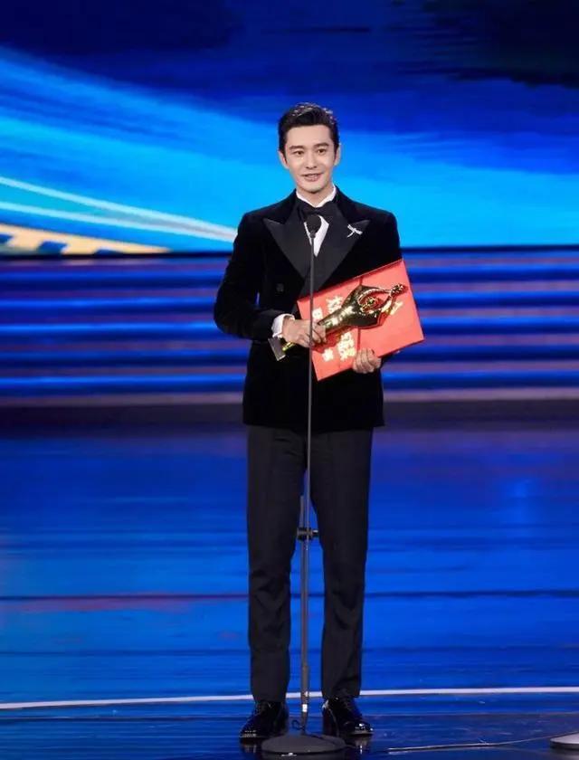 黄晓明事业巅峰时期,黄晓明被赞大满贯影帝