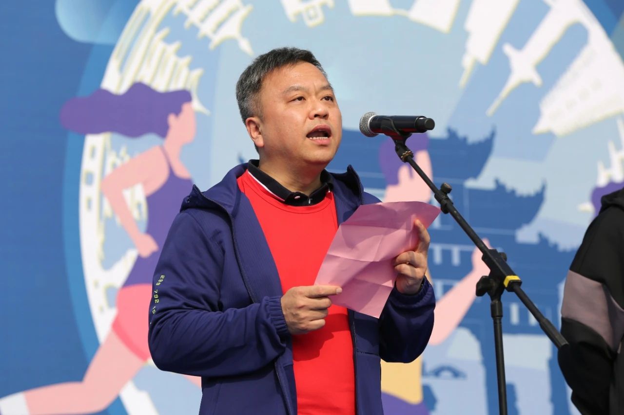 马拉松江南跑道,江南大学地铁站马拉松