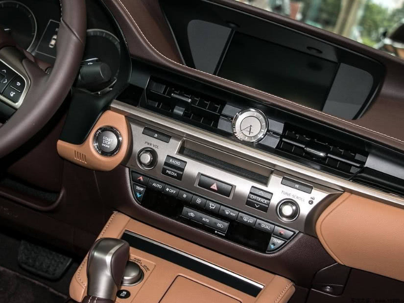 雷克萨斯es300h动力,雷克萨斯es油电混合动力好不好