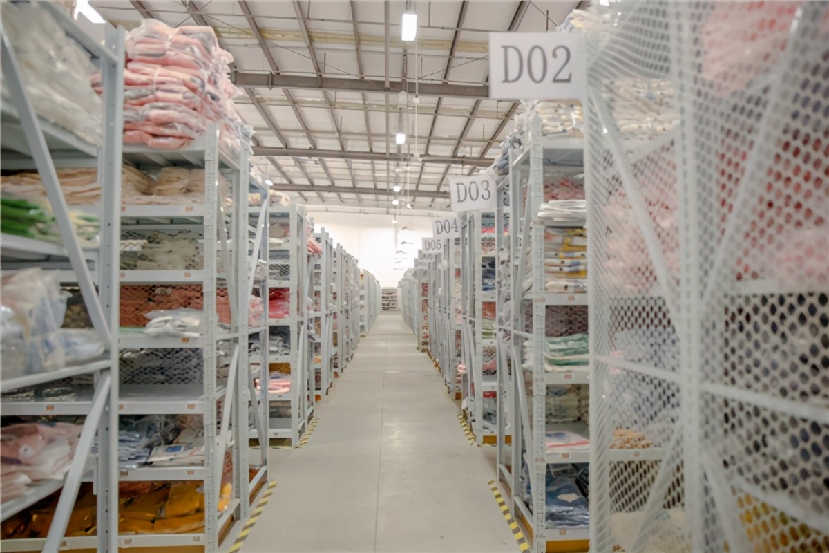 童装加盟哪个牌子比较好,品牌童装加盟哪个品牌好