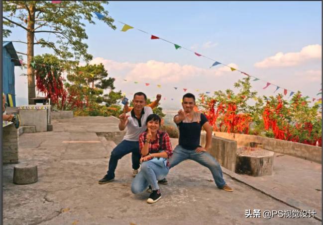 图片比较灰用ps怎么调整,图片昏暗怎么用ps调色