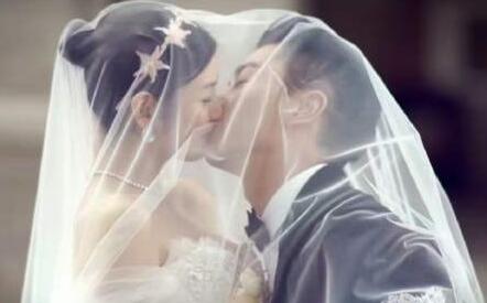 陈晓陈妍希头纱吻名场面,陈晓陈妍希头纱吻同款翻拍