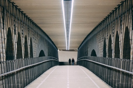 轻易地毁在了质疑声里，真不划算