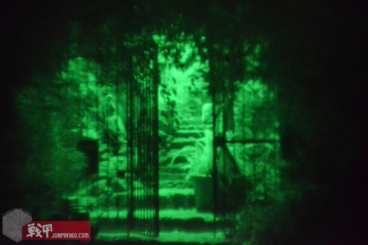 战甲轰鸣致命武器,战甲前期武器推荐