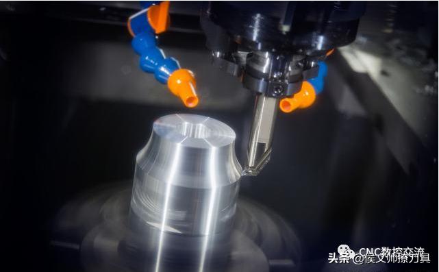 做数控技术员有没有前途,数控技术进厂工资