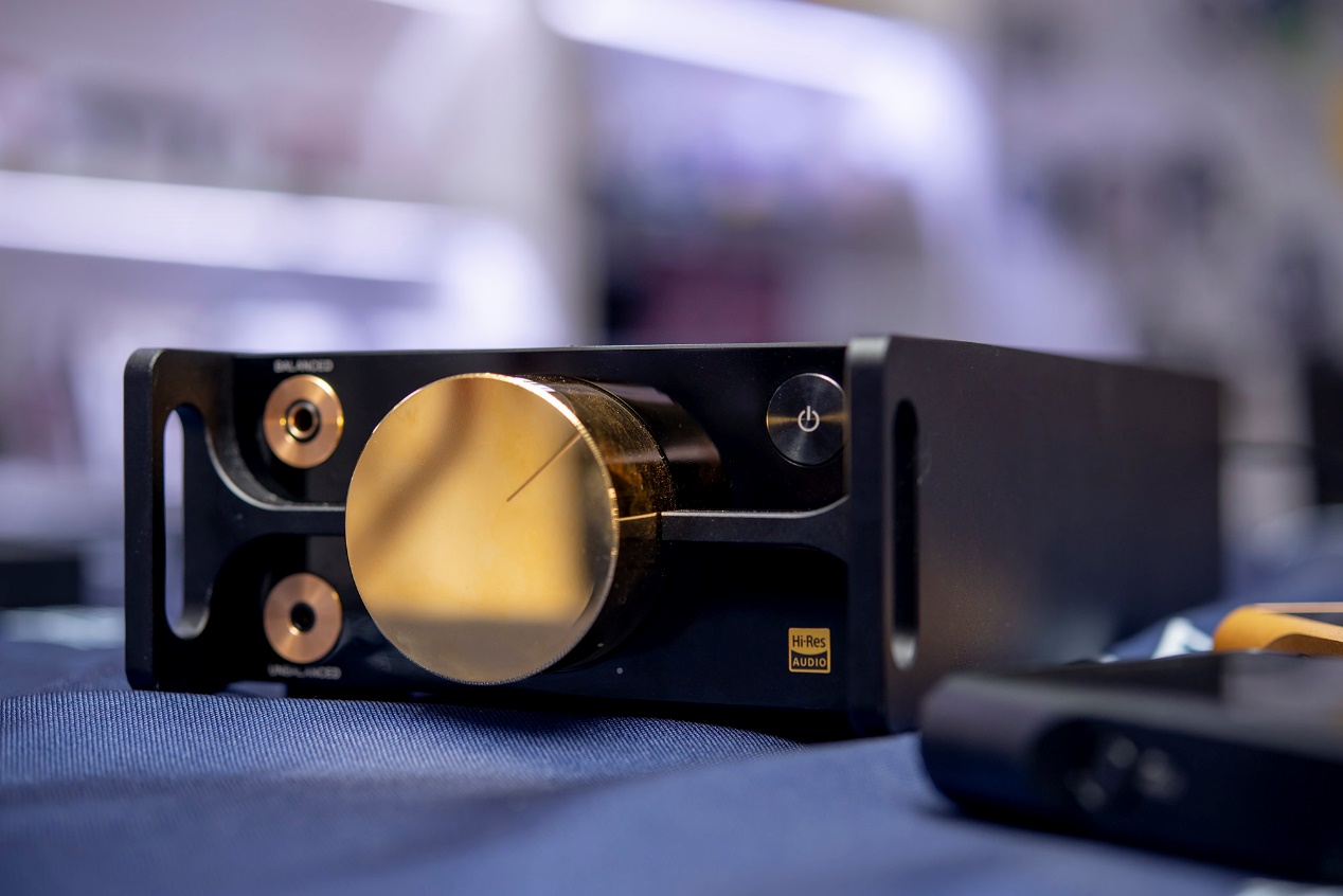 索尼dmp-z1深度测评,索尼dmp-z1播放器测评