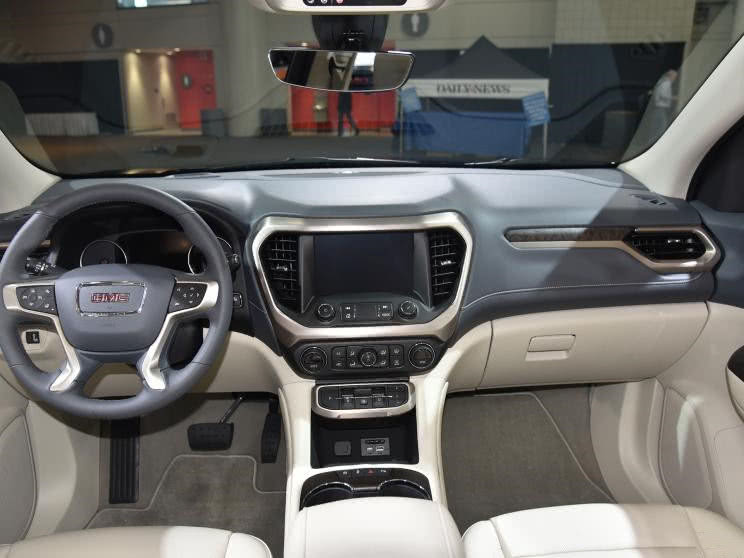 gmc2020款商务房车,2017款两驱gmc商务房车savana