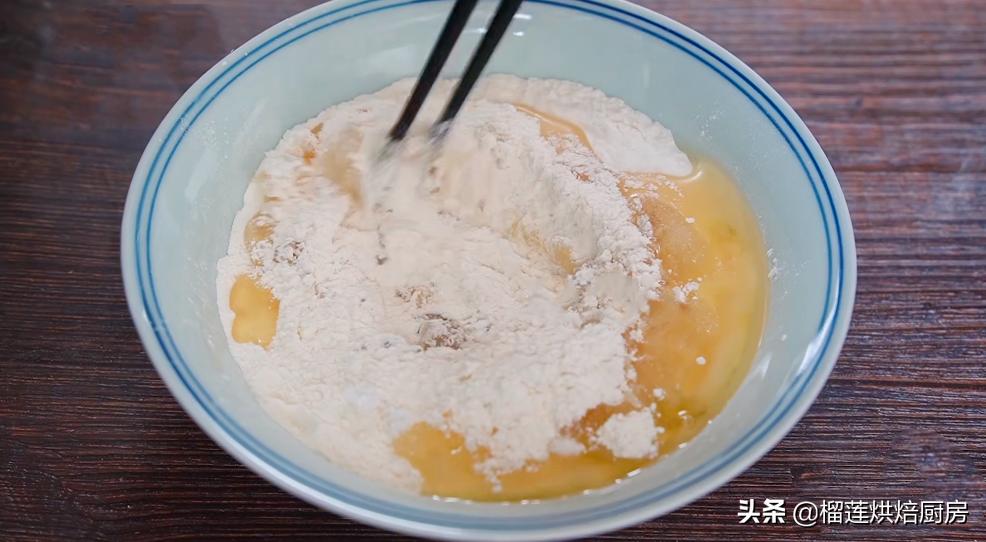 绿豆面自制绿豆饼,绿豆面怎么做出绿豆饼