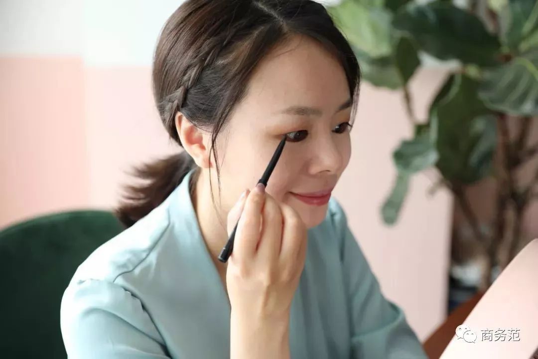 香奈儿彩妆值得买的产品,香奈儿美妆必买清单