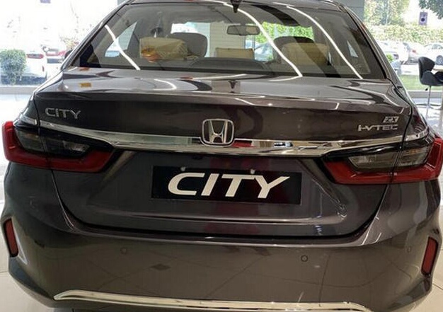 本田锋范经典油耗突然增高,飞度和锋范哪个油耗低