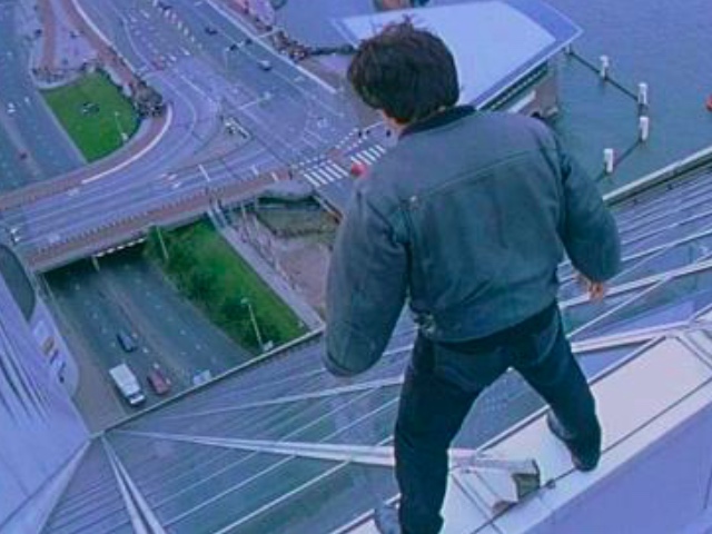 急先锋成龙杨洋母其弥雅,急先锋花絮杨洋做人工呼吸