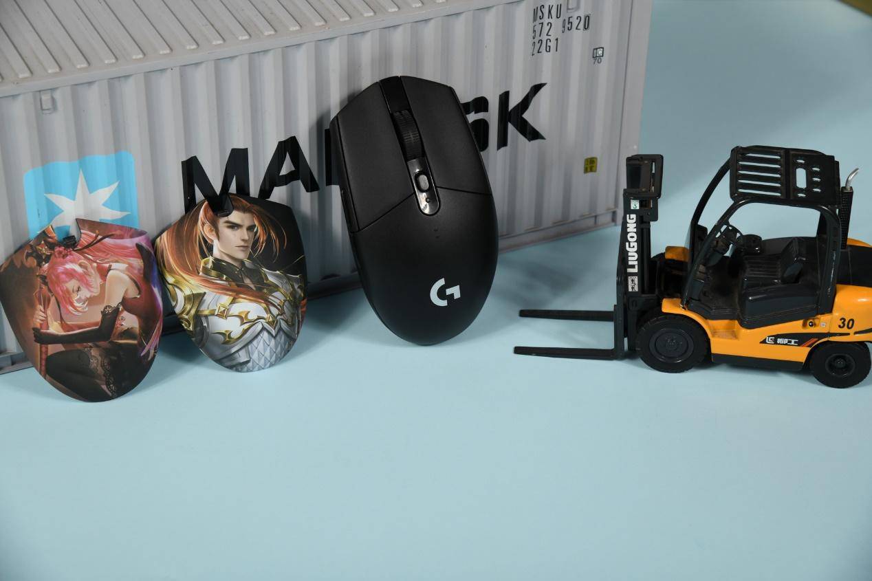 游戏玩家福利和平精英,罗技g304黄光