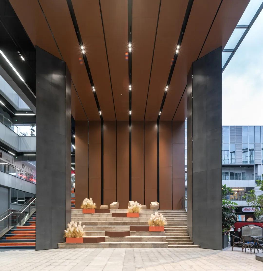 福田区阳基商业广场城市更新旧改,深圳阳基商业广场