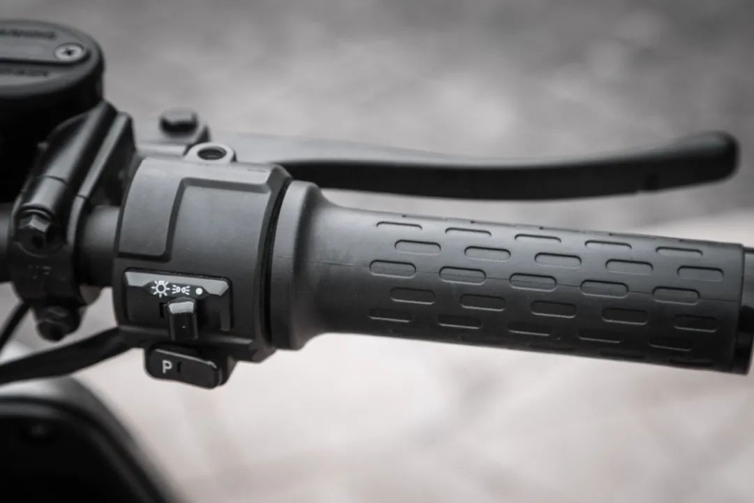 新大洲本田新s07和五羊本田ube对比,新大洲本田s08和五羊本田电动车