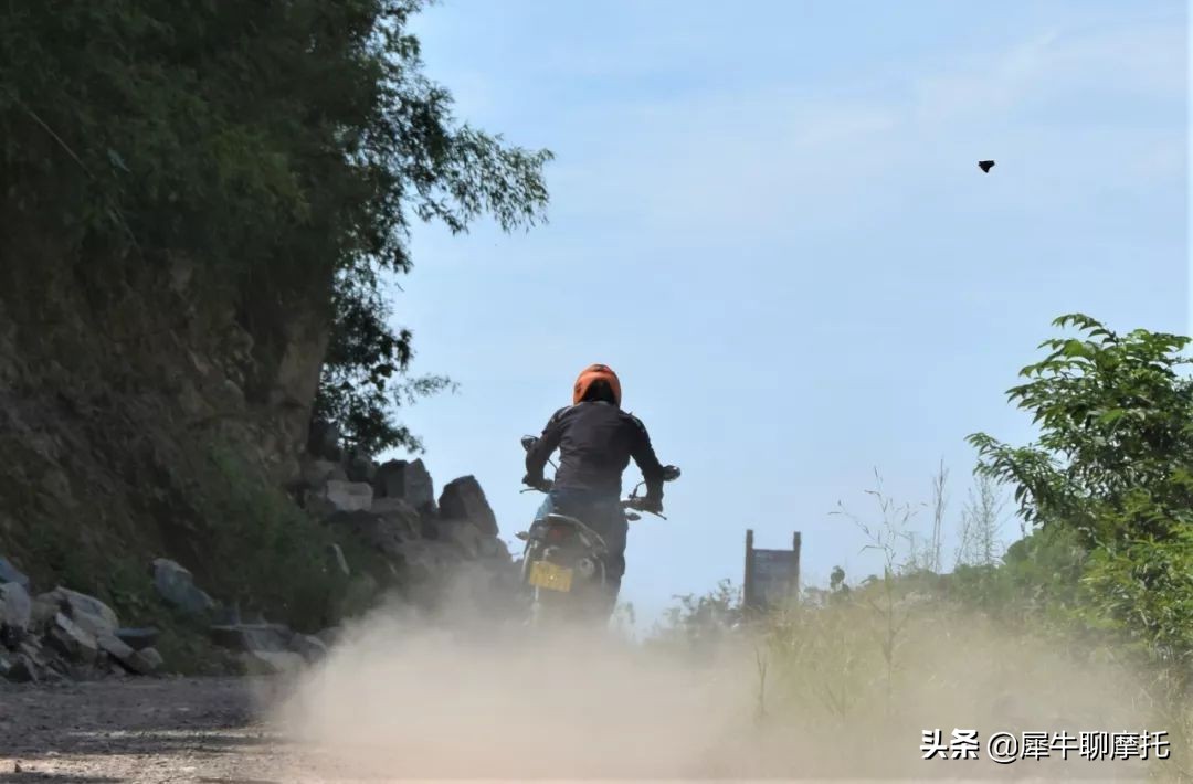 豪爵nk150s越野视频,豪爵nk150s越野摩托车试驾