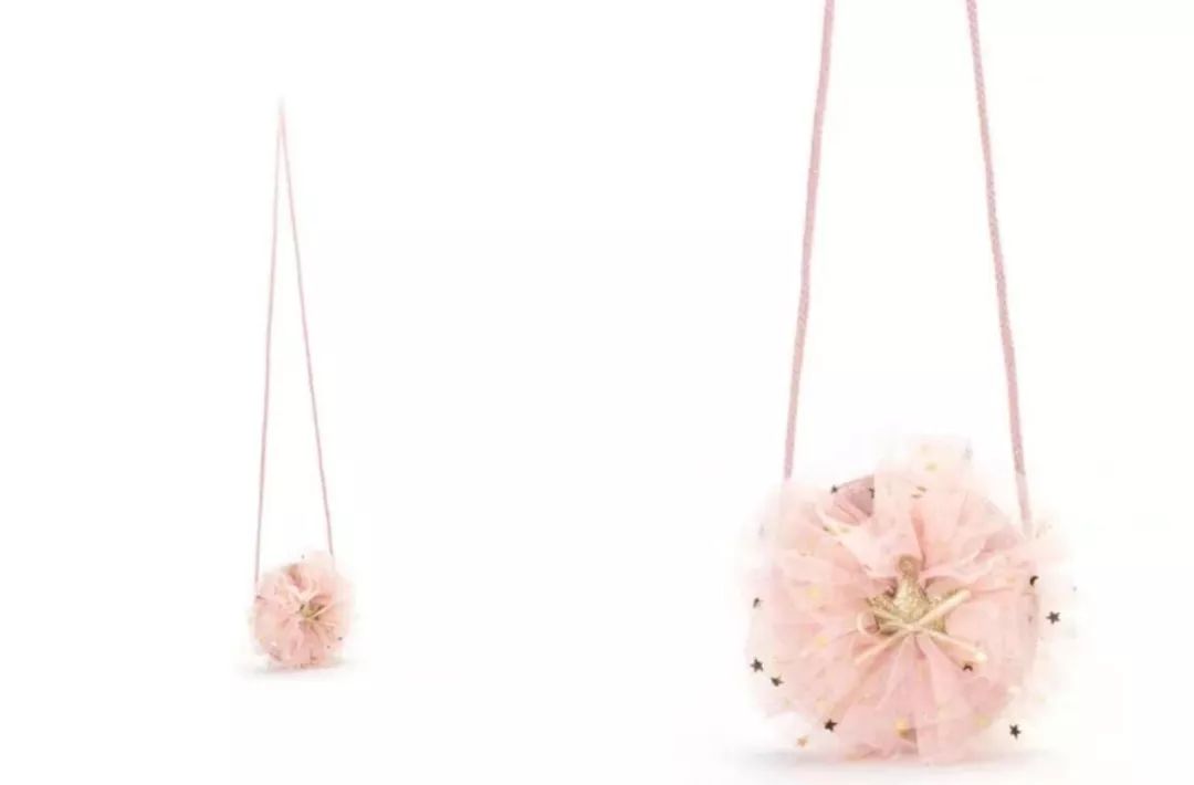 我背20块不到的童包出门，居然被人疯狂要链接？