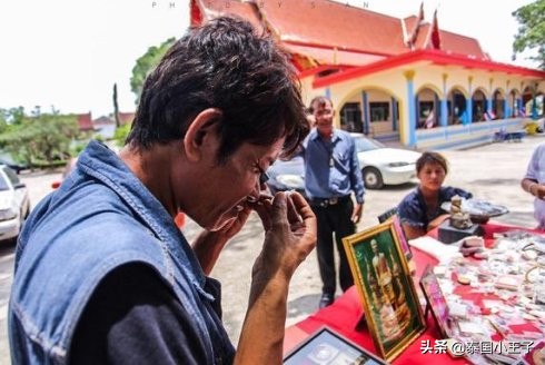 佛牌佩戴之前念咒语,了解佛牌知识