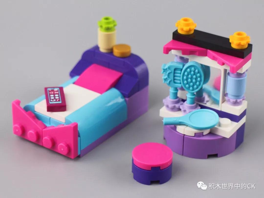 家里有小公主的来看看啦启蒙4101卧室套装“四朵金花”的房间