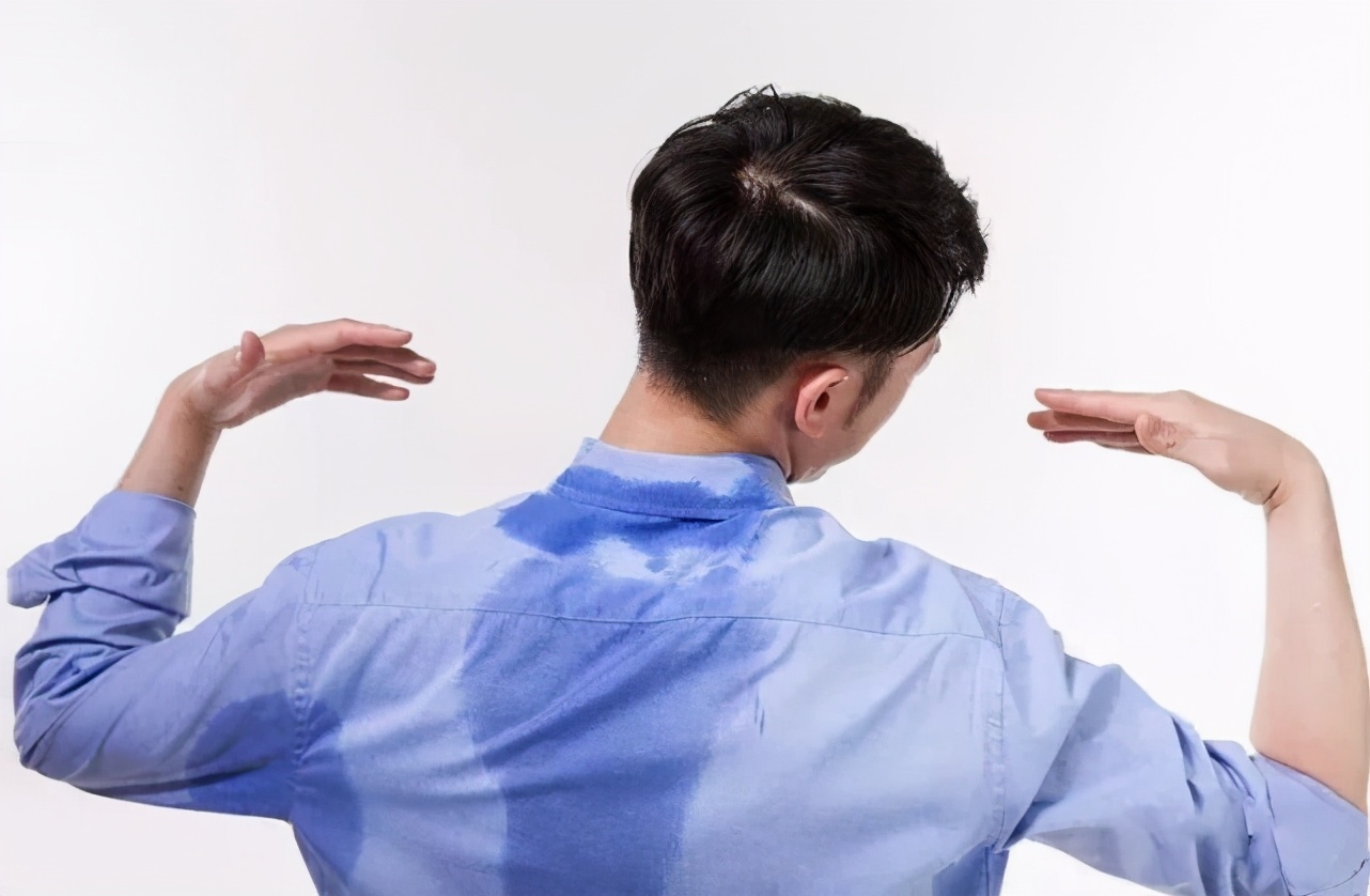 西服也能薄如「纸片」！穿上1s透气、清凉防晒，出街上班能穿三季