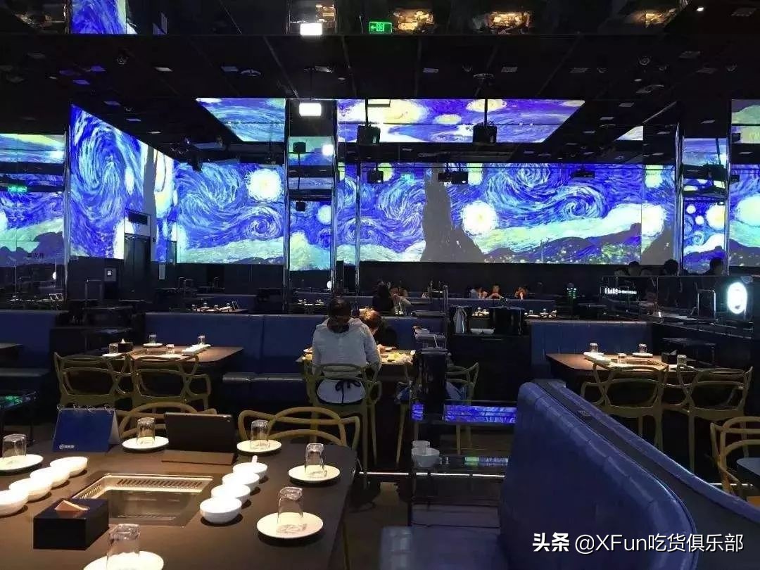 三里屯惊现*场赌**火锅！用鱼丸下注？