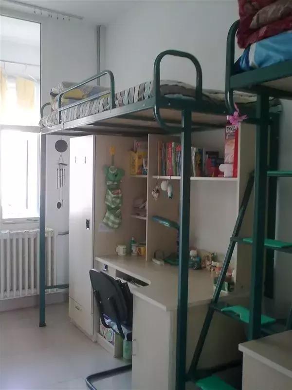 各大学宿舍条件对比,各大学宿舍条件排名