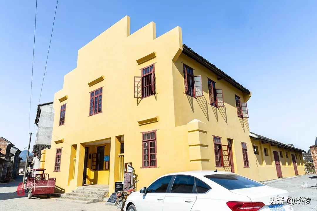 手里拿的不是大刀?最有文化的关二爷竟然藏在个古镇里