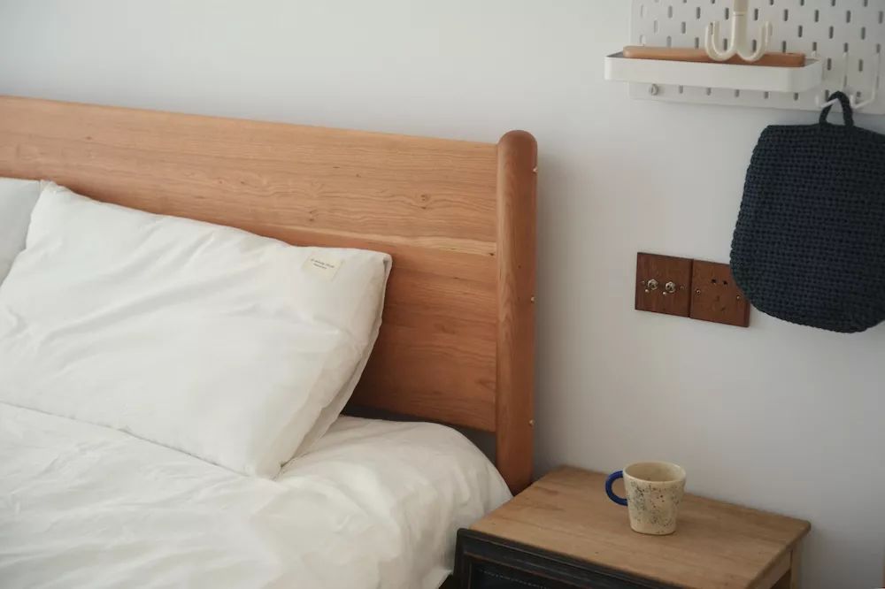 用水泥砌橱柜,用粘土做迷你橱柜