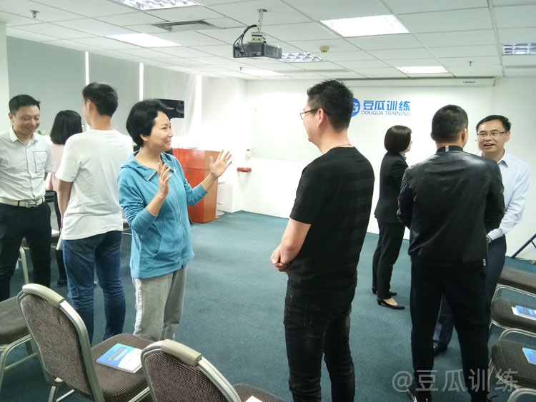 怎样快速提升情商和口才,如何快速提升口才与表达能力